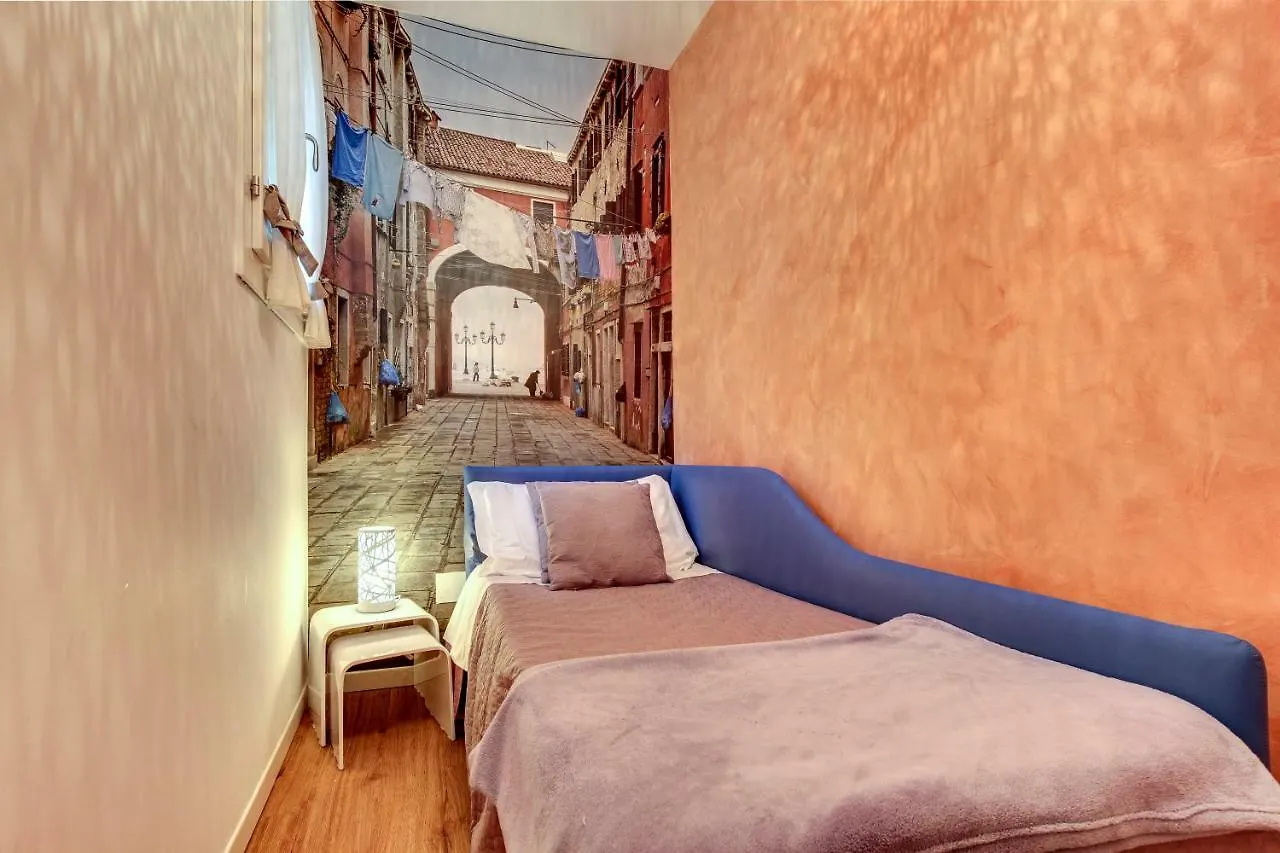 Charming Castello Apartments By Wonderful Italy ヴェネツィア